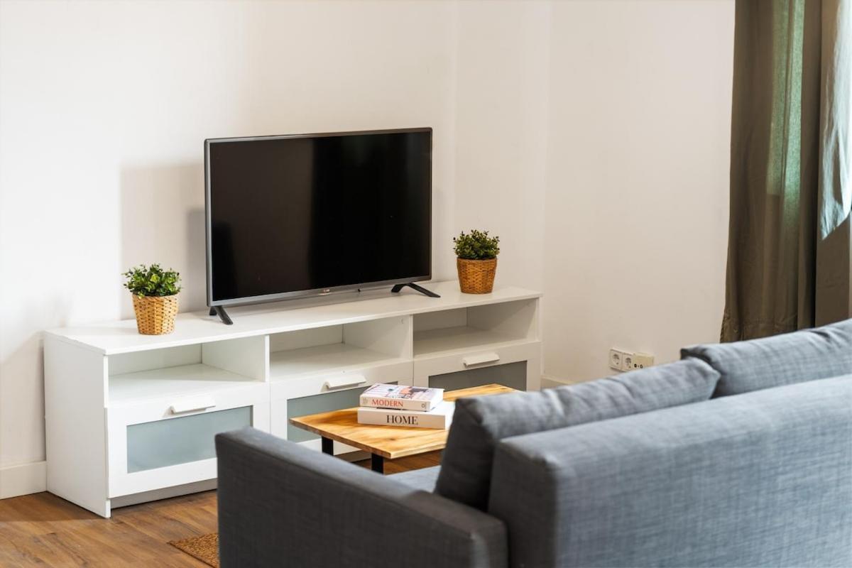 Lodging Apartments Liceu G1 Βαρκελώνη Εξωτερικό φωτογραφία